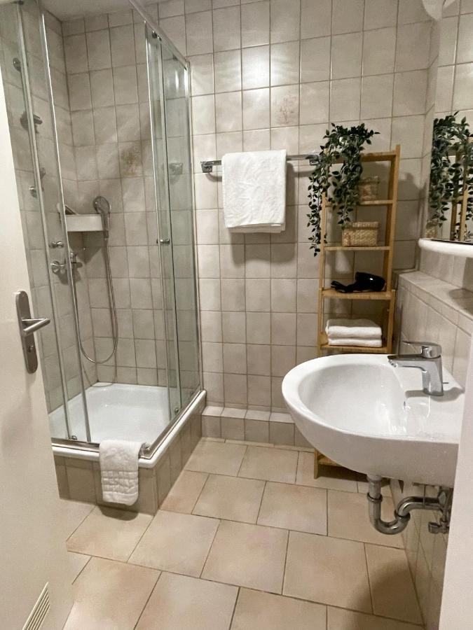 Apartment Nami - Robin - Helle Mitten In Der Stadt Memmingen
